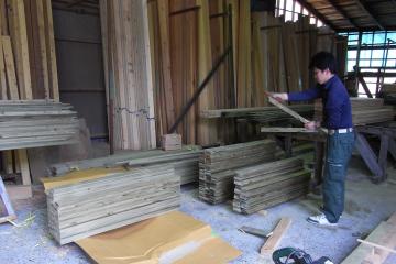 木製フェンス材の面取り