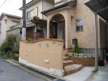 門柱　塗壁　リガーデン