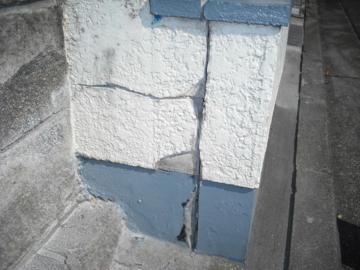 ブロックのひび割れ補修