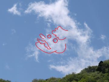 信夫山のモコモコと空の雲　☆福島のエクステリア&ガーデンは内池工業まで☆