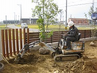 植穴堀り・客土入れ替え・土壌改良