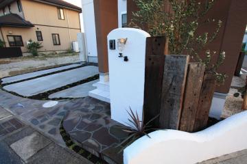 門柱　枕木　石貼り