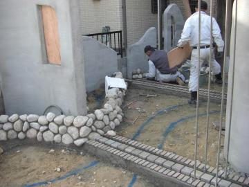 Ｐｆ　なにが建つ