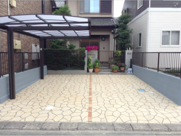 リフレコート施工後　浜松市　外構工事　駐車場のリフォーム