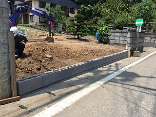 ブロック積み