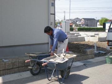 富山市　シンプル　外構