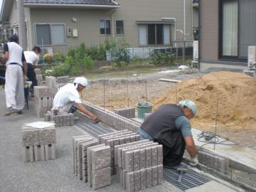 富山 ブロック塀