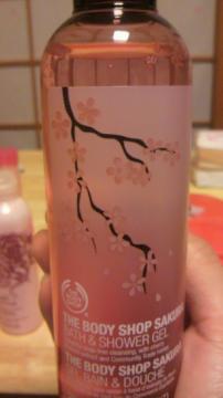 桜の香りのボディーソーブ