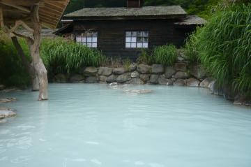 乳頭温泉　鶴の湯の露天風呂