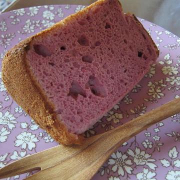 紫芋のシホンケーキ