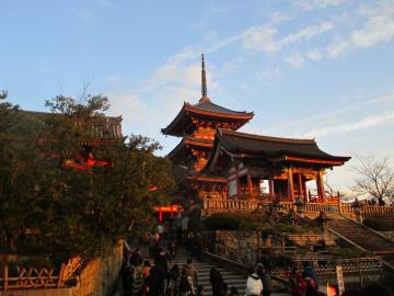 夕暮れの清水寺