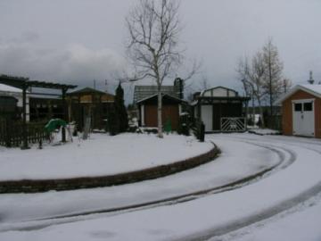 展示場の雪景色