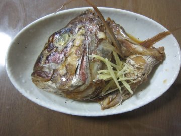 鯛のアラ炊き