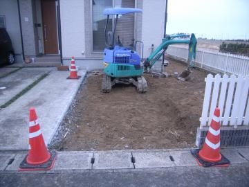 阿賀野市　Kさま邸　駐車スペース増設工事