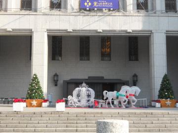 大阪市庁舎正面玄関