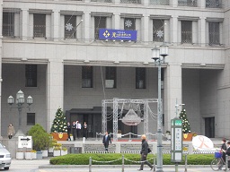 市庁舎入口