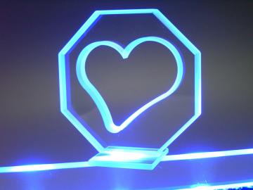 ガラスオブジェ（ハート）ＬＥＤ