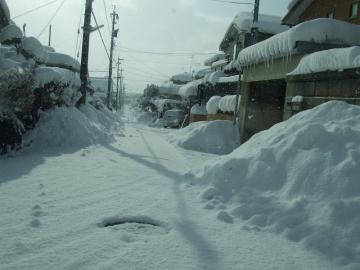 セピア色の雪景色
