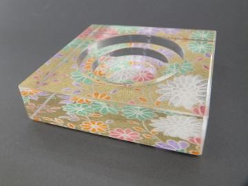 福井県の伝統工芸品の越前和紙を裏張りした石英ガラスの香たて