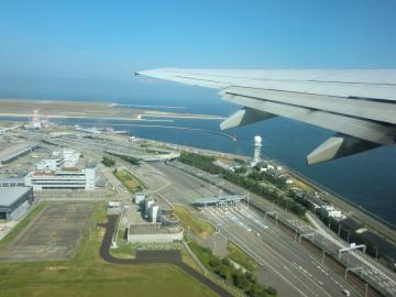 関空飛び立つ