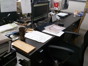 伊藤さんの机