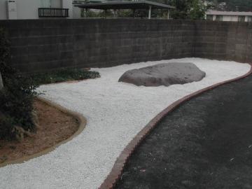 白砂ガーデン01.jpg