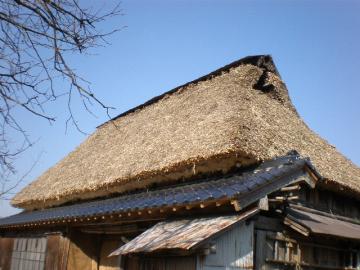 笹葺の家